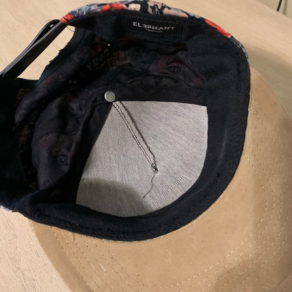 Elephant Company Floral Hat - Picture 4 of 5